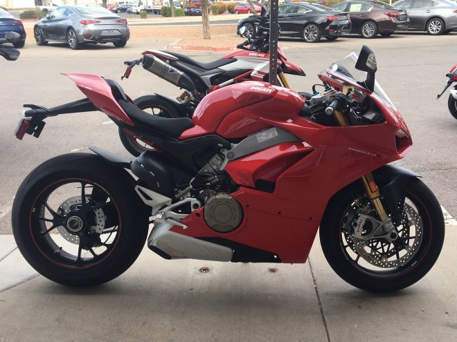 B017E0DA-DDB0-49D6-8644-53A3DEB9D33B